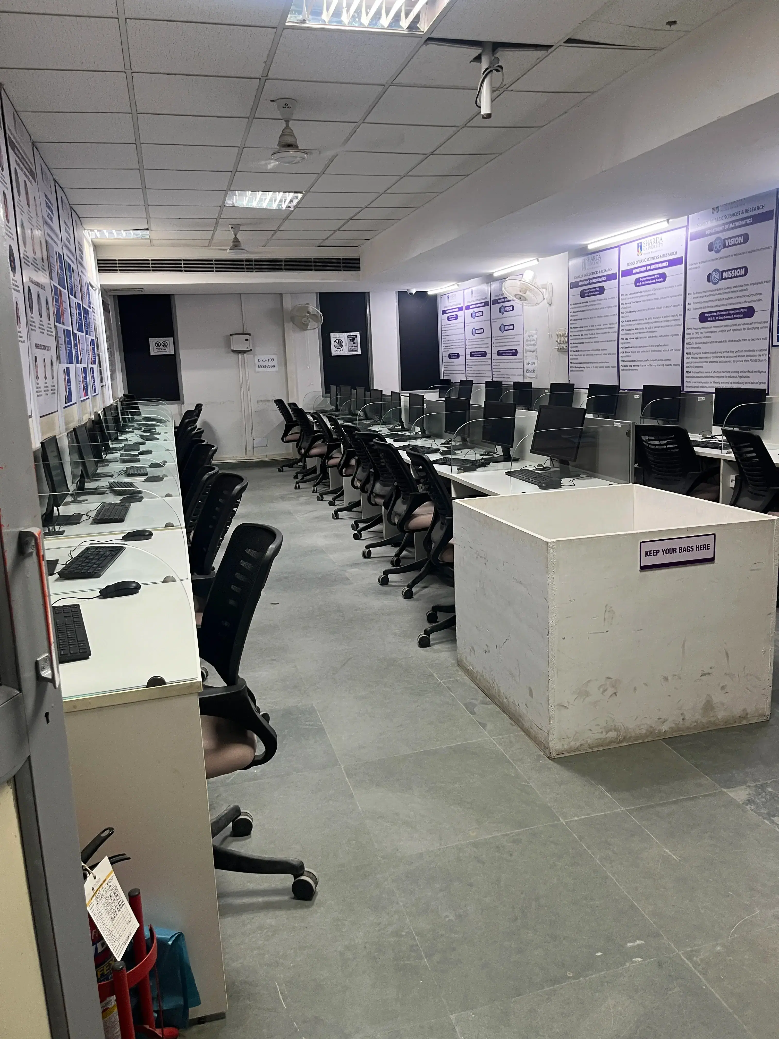 Sharda University Academic Building photo 17